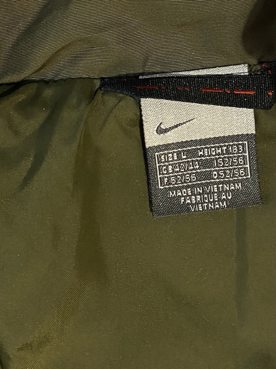 Nike AW '01/02 CD Player Running Jacket (M/L)
