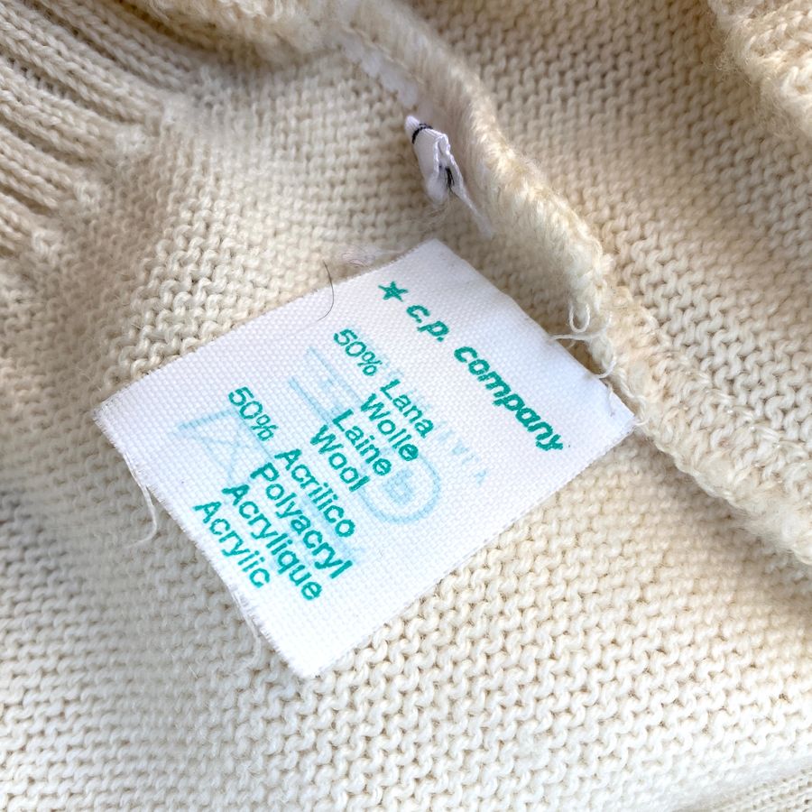 green cp company washing label