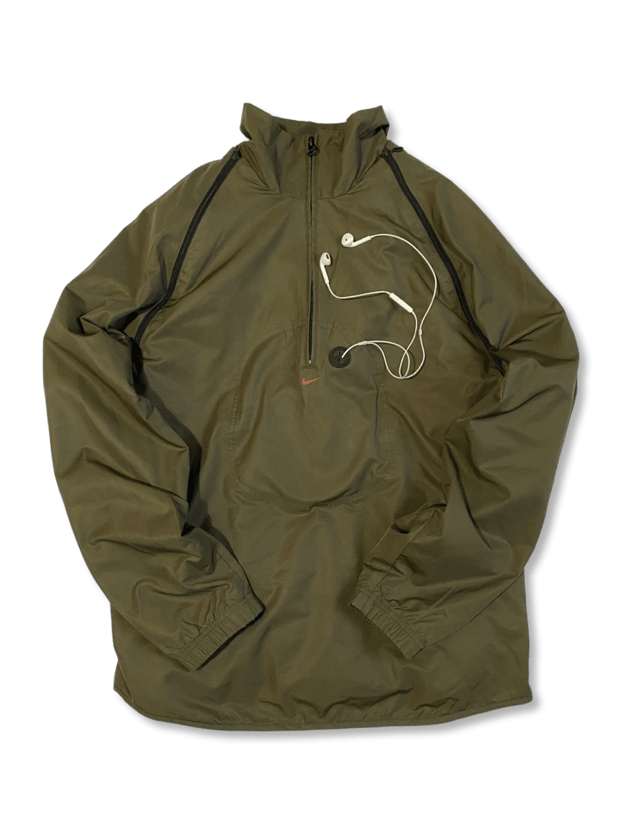 Nike AW '01/'02 CD Player Running Jacket (M/L)