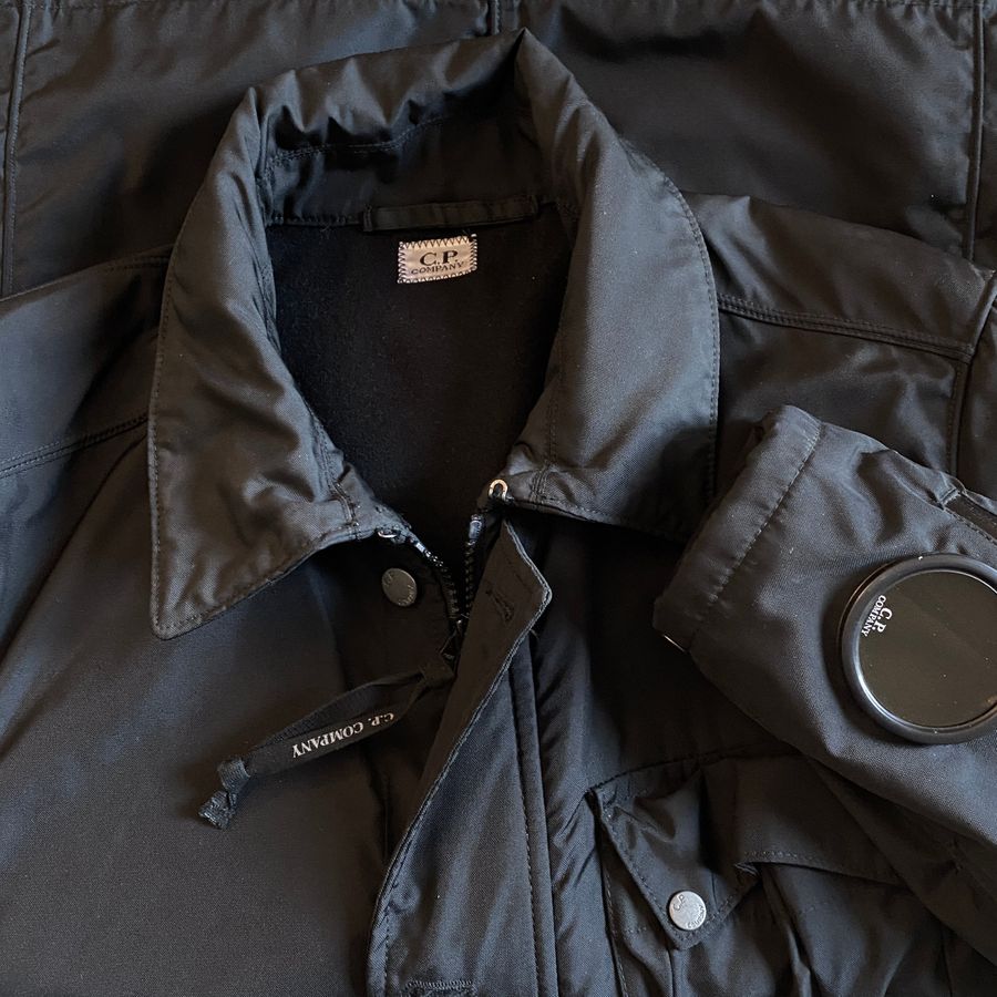 watchviewer jacket cp company