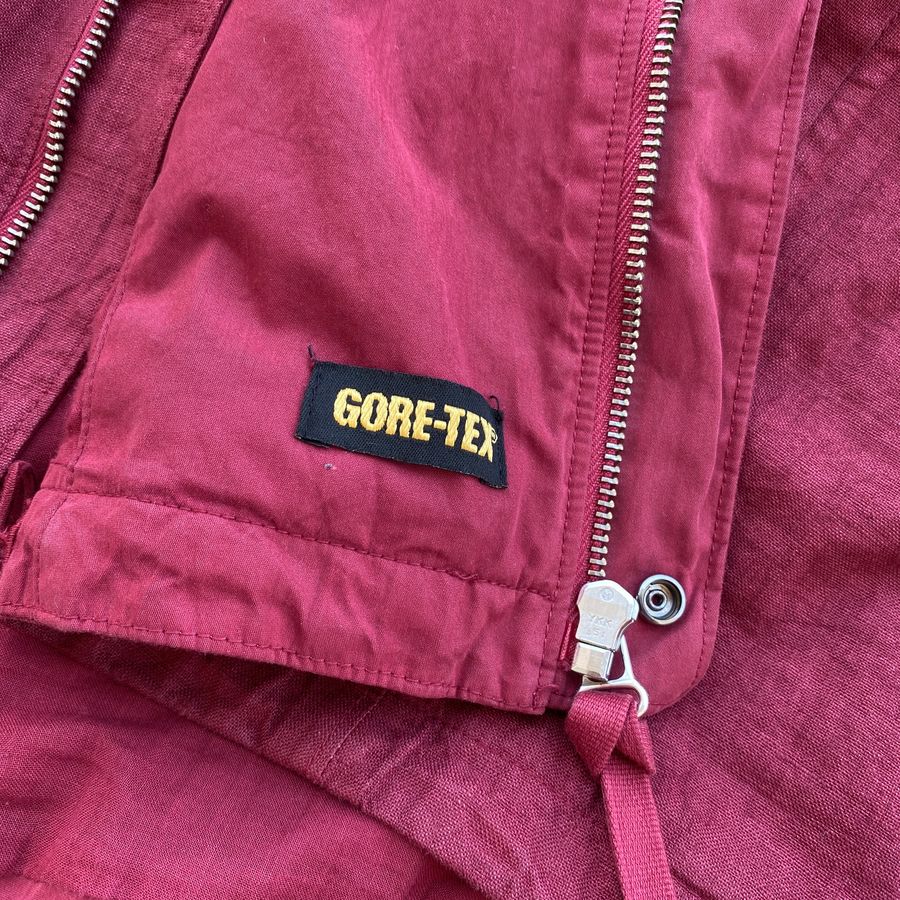 garment dyed linen gore-tex fabric by cp company