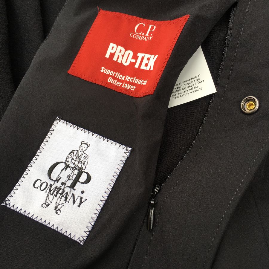 C.P. Company Pro-Tek Lens Overshirt (M/L)