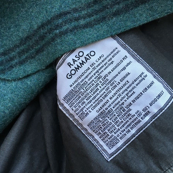 raso gommato label inside stone island jacket