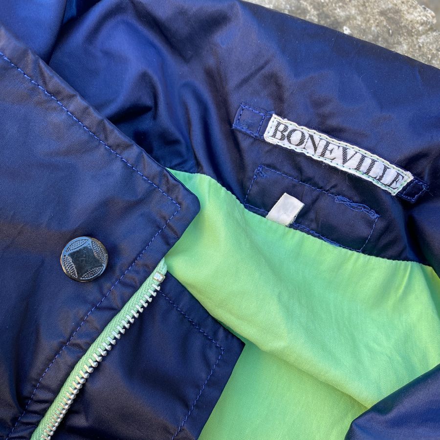 1983 vintage boneville  hoodie jacket