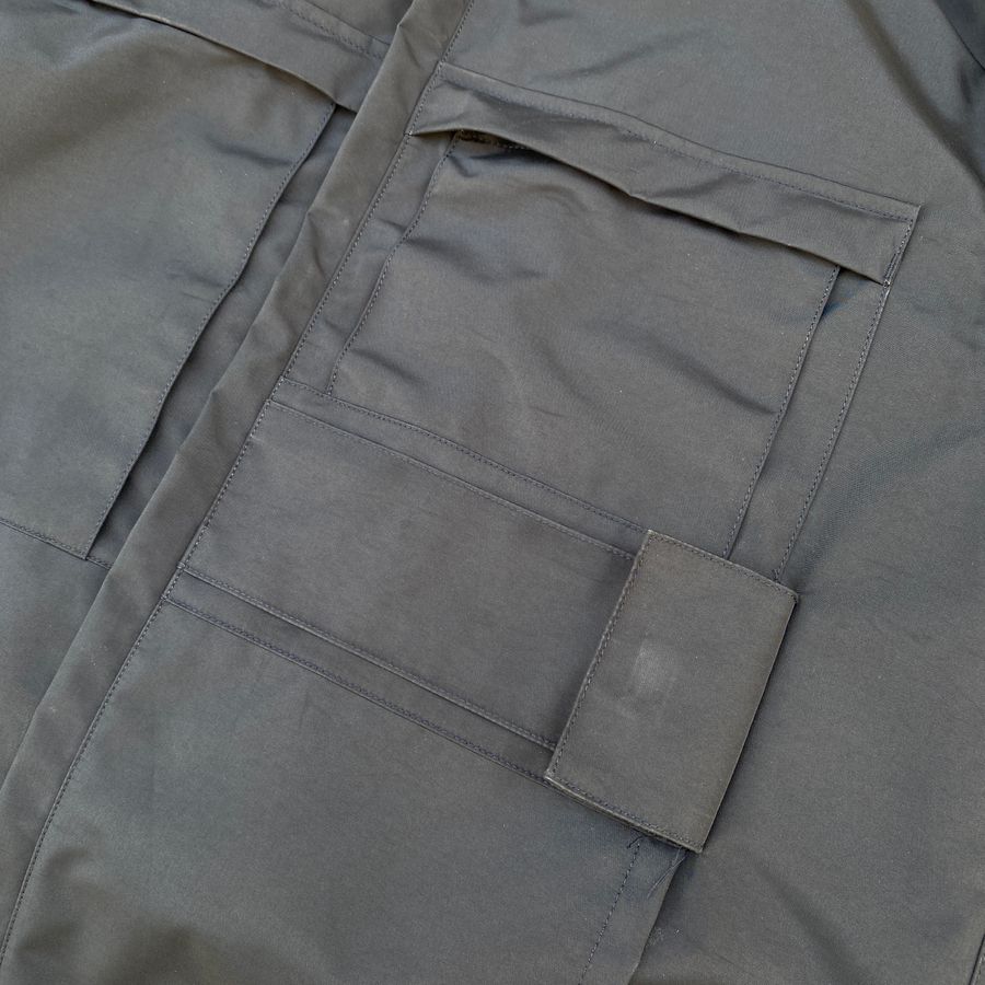 cp company device pocket